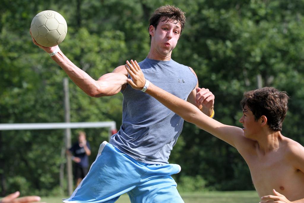 Ultimate Frisbee & Disc Golf
